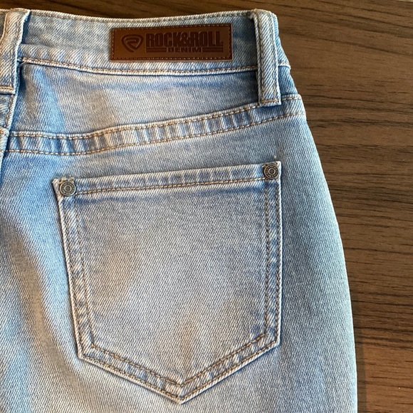 Rock&Roll Women’s High Rise Wide leg/ Flare Denim Jeans. - Picture 6 of 9
